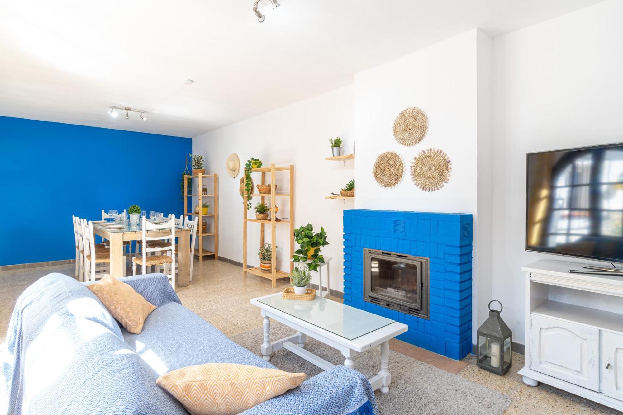 Calma Azul - 3Br - Terrace & Beach - Ac Wifi - 8 Guests กัมบริลส์ ภายนอก รูปภาพ