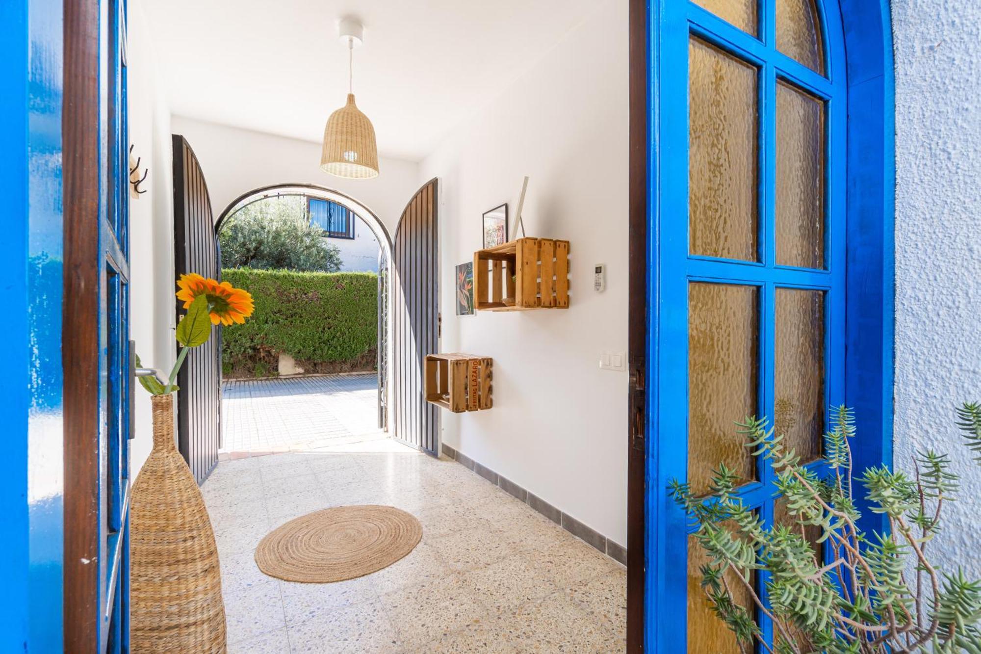 Calma Azul - 3Br - Terrace & Beach - Ac Wifi - 8 Guests กัมบริลส์ ภายนอก รูปภาพ