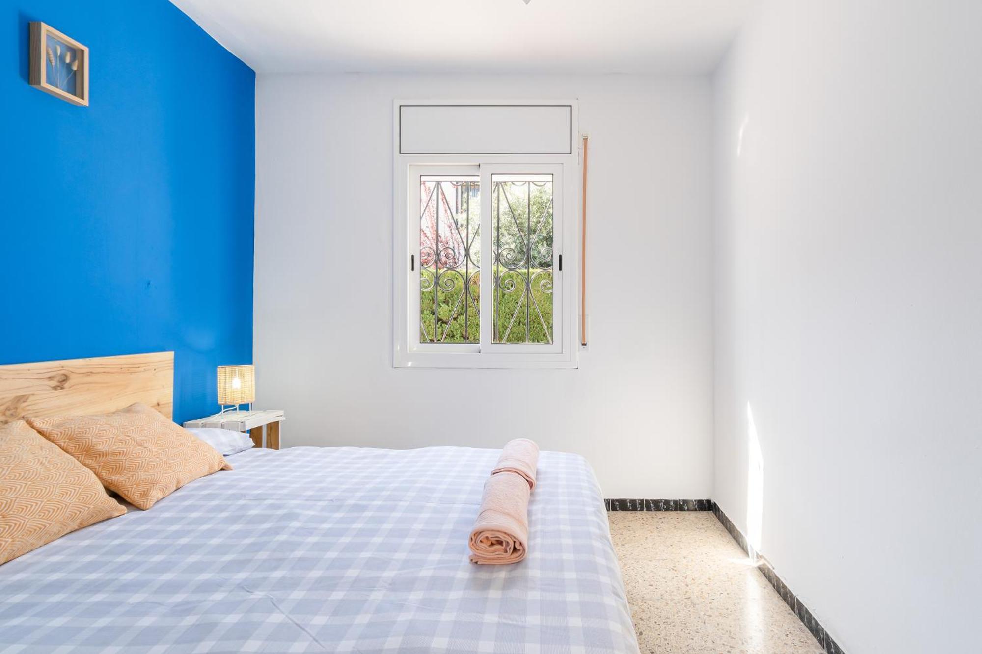 Calma Azul - 3Br - Terrace & Beach - Ac Wifi - 8 Guests กัมบริลส์ ภายนอก รูปภาพ