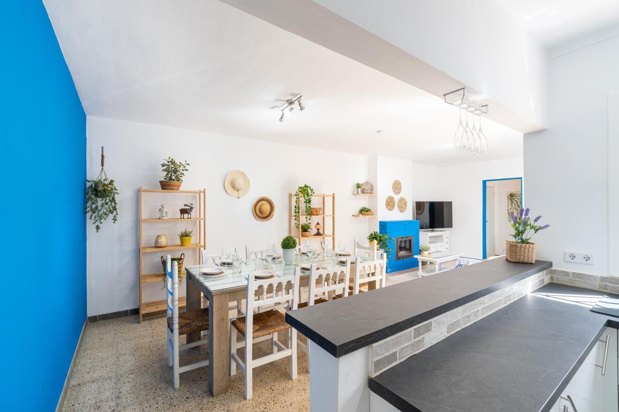 Calma Azul - 3Br - Terrace & Beach - Ac Wifi - 8 Guests กัมบริลส์ ภายนอก รูปภาพ