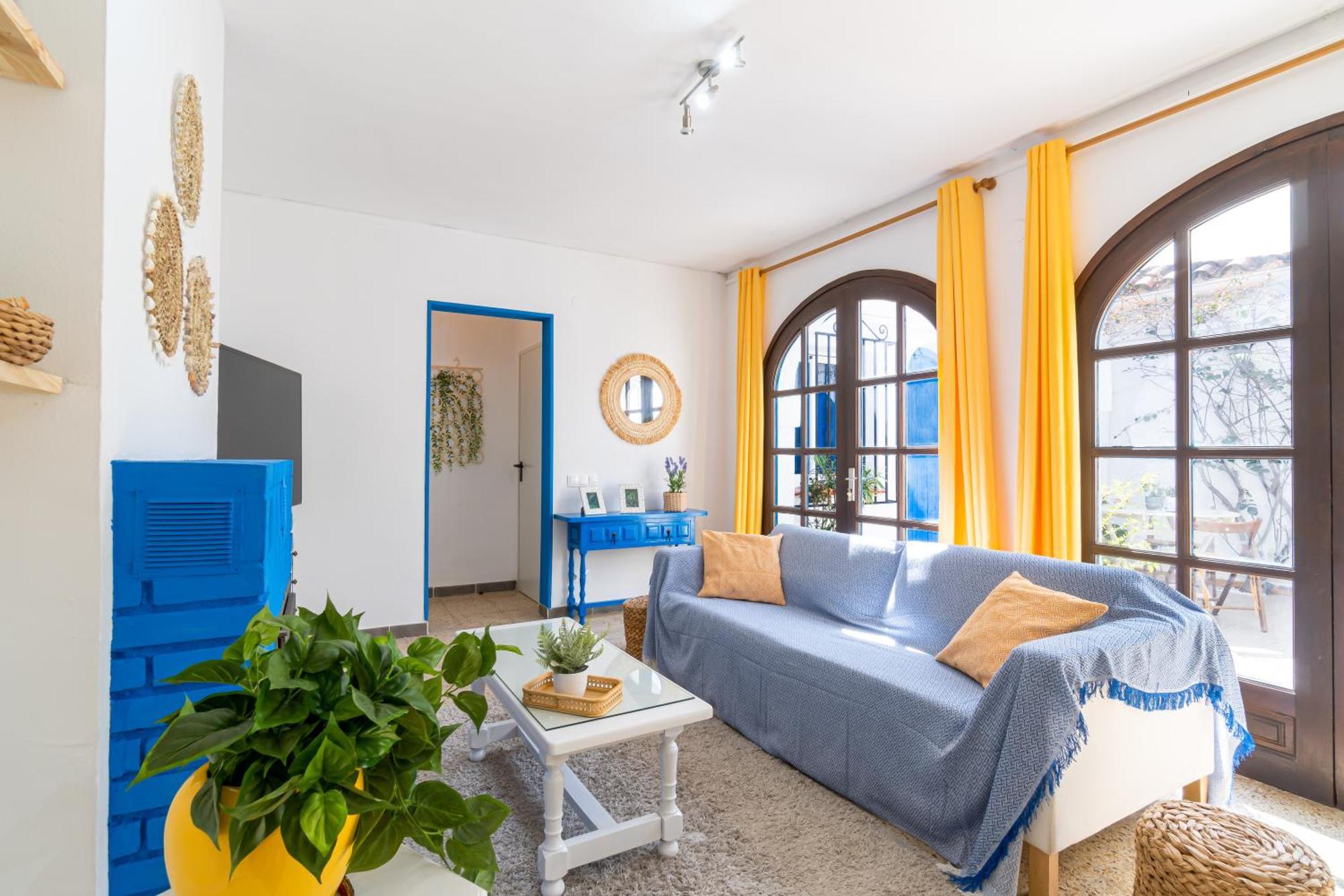 Calma Azul - 3Br - Terrace & Beach - Ac Wifi - 8 Guests กัมบริลส์ ภายนอก รูปภาพ