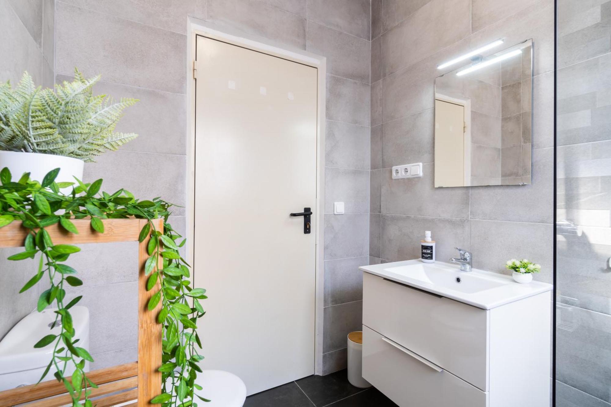 Calma Azul - 3Br - Terrace & Beach - Ac Wifi - 8 Guests กัมบริลส์ ภายนอก รูปภาพ