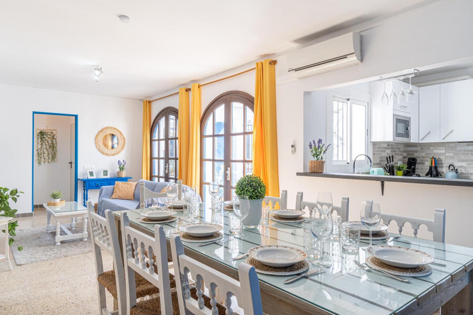 Calma Azul - 3Br - Terrace & Beach - Ac Wifi - 8 Guests กัมบริลส์ ภายนอก รูปภาพ