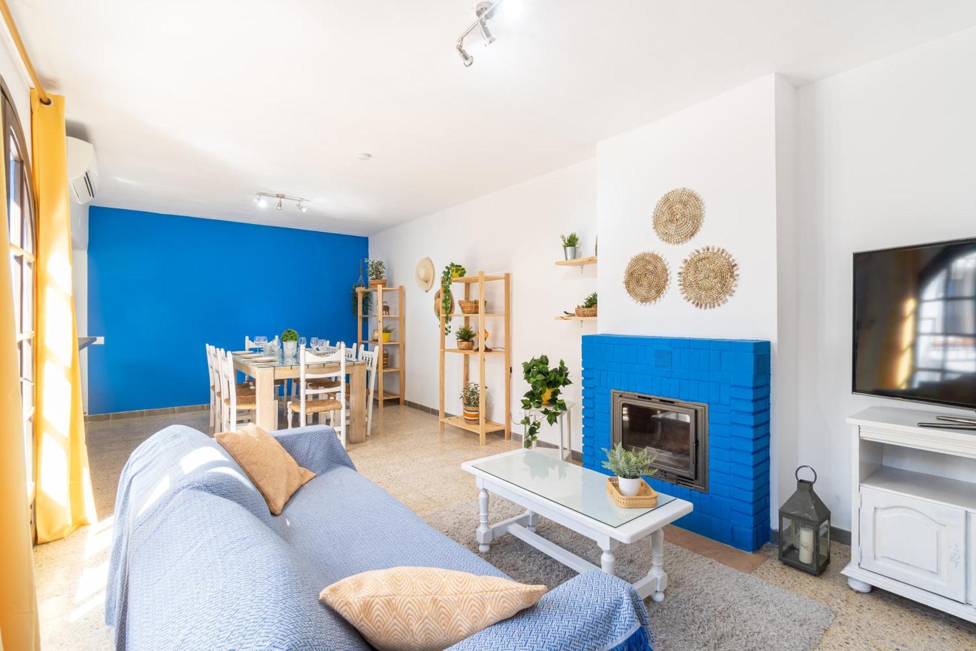 Calma Azul - 3Br - Terrace & Beach - Ac Wifi - 8 Guests กัมบริลส์ ภายนอก รูปภาพ